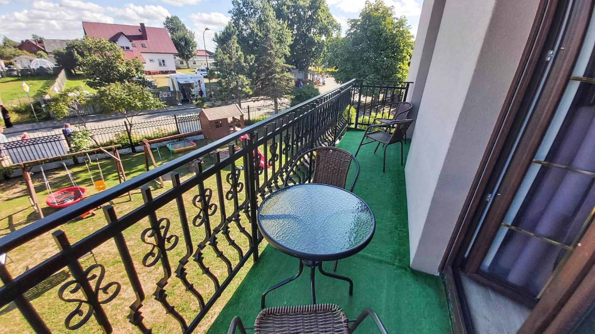 Aparthotel Osrodek Wypoczynkowy Raf-Mil Wicie  Exteriér fotografie